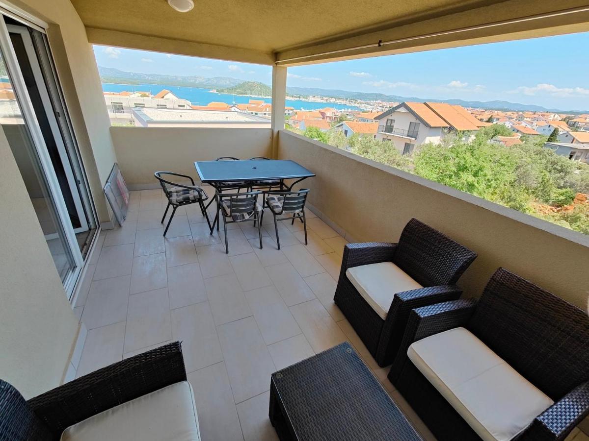 Villa Hodl Murter Ngoại thất bức ảnh